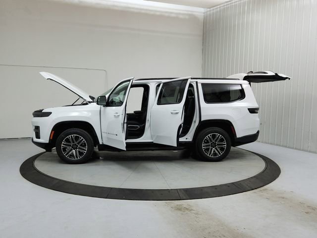 New 2026 Jeep Grand Wagoneer image 12