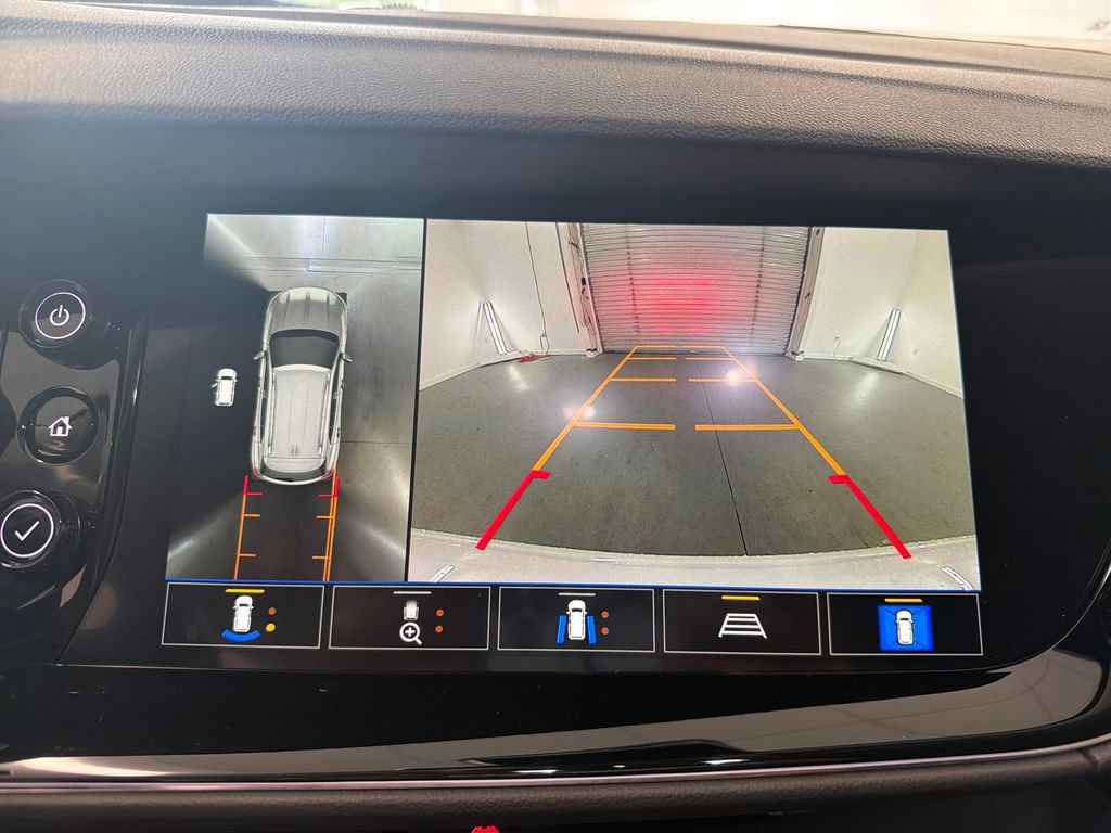 Used 2022 Buick Envision Avenir w/ Technology Package II FWD image 19