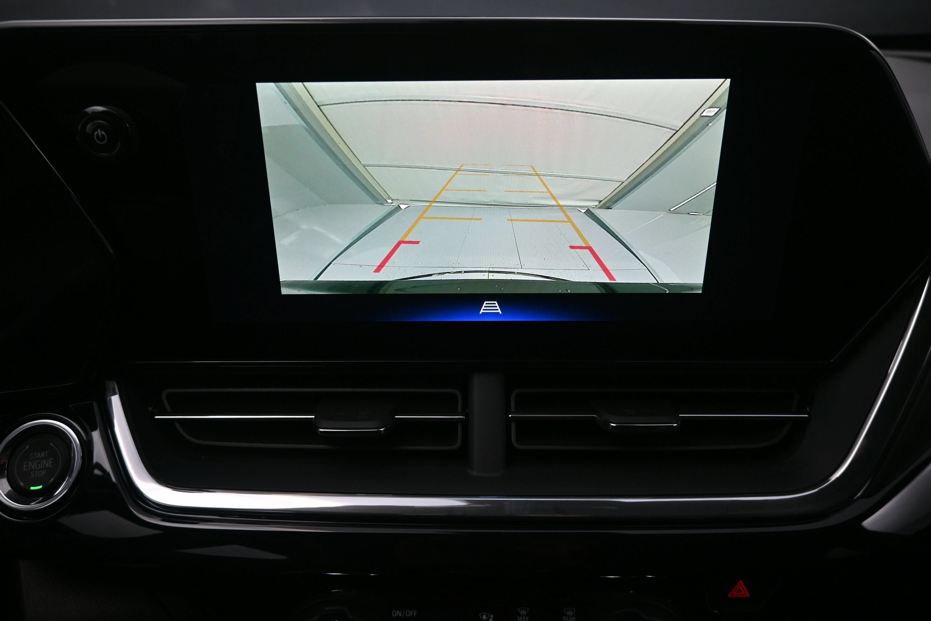 New 2026 Chevrolet Trax RS w/ Sunroof Package FWD image 18
