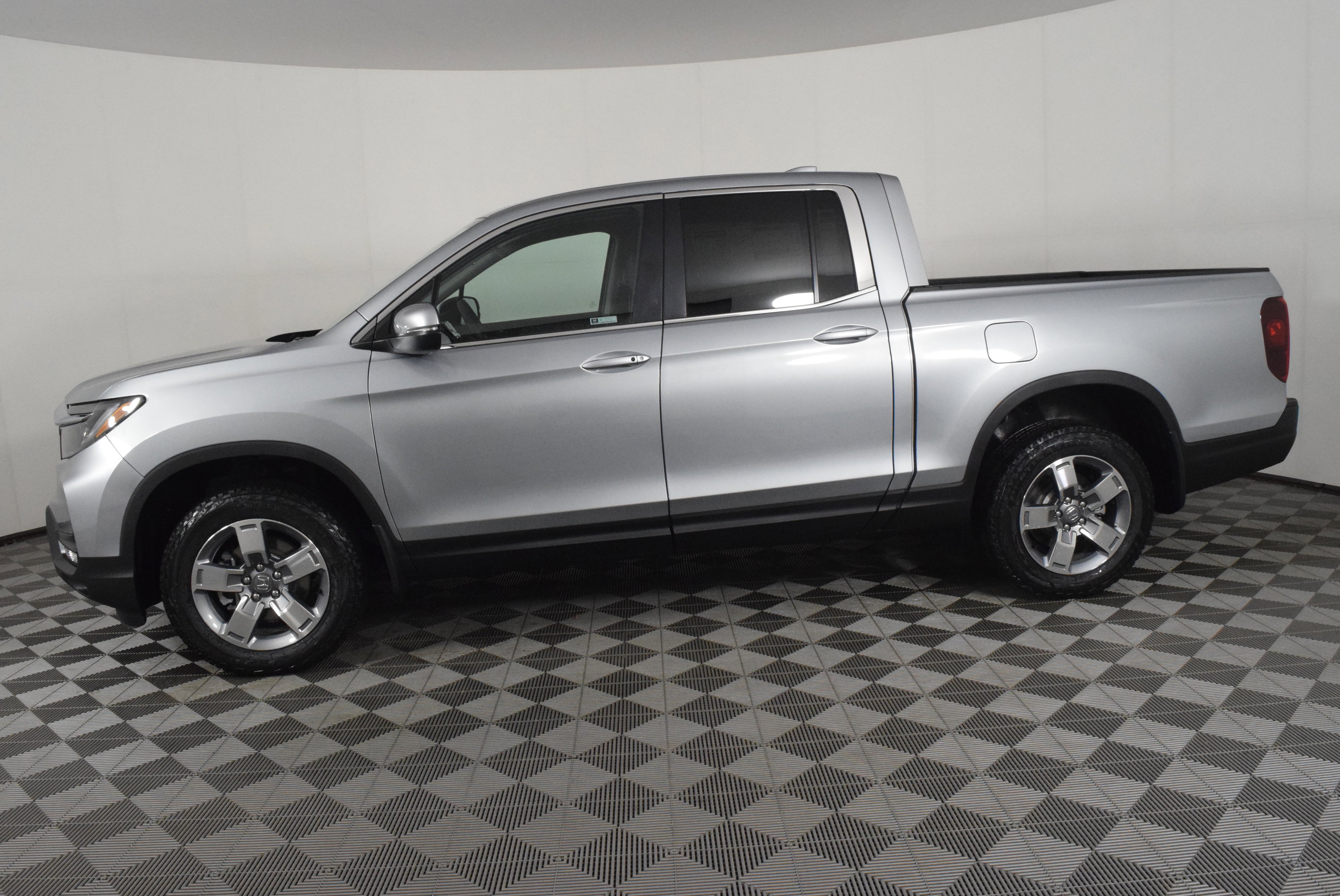 New 2026 Honda Ridgeline RTL image 9
