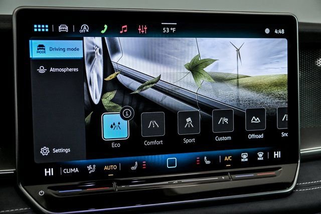 New 2026 Volkswagen Tiguan SE image 16