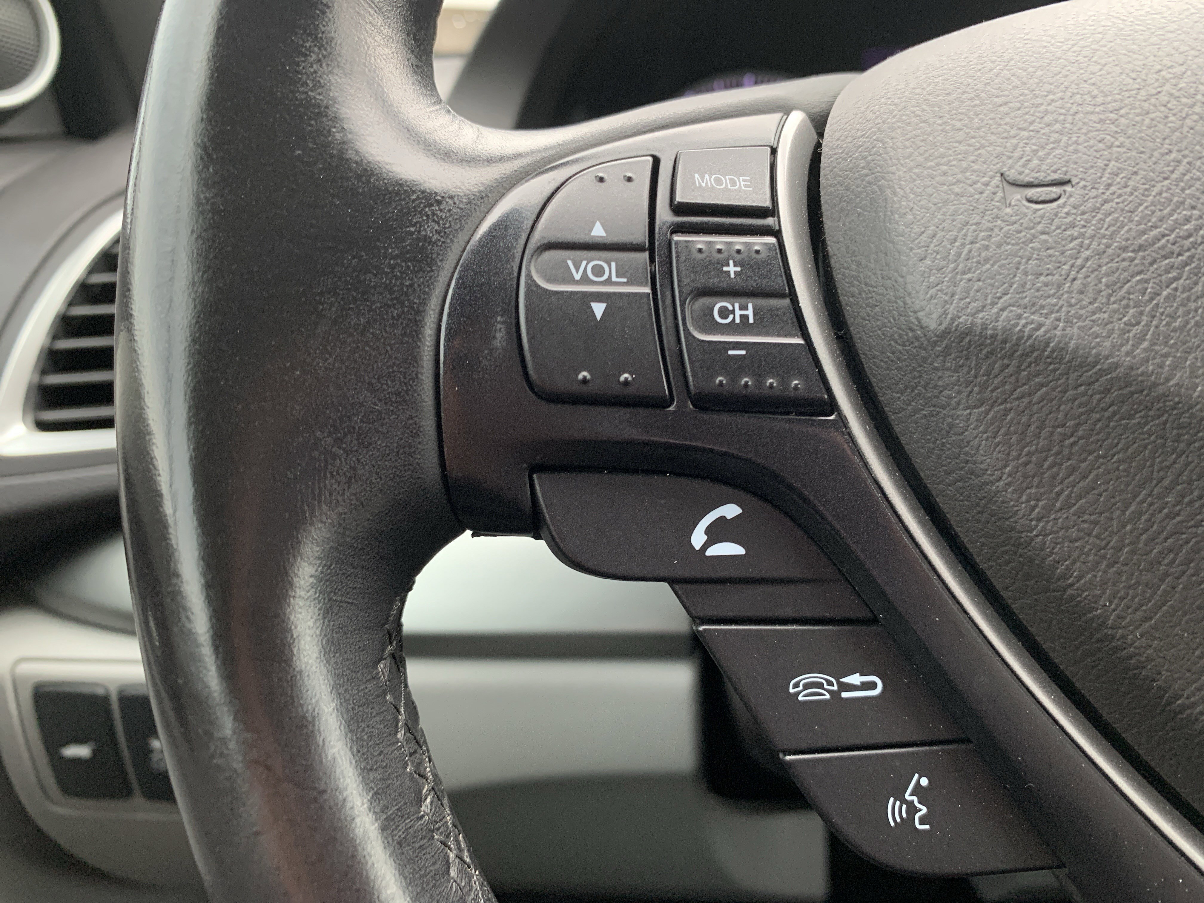 Used 2018 Acura RDX FWD w/ Technology Package image 19