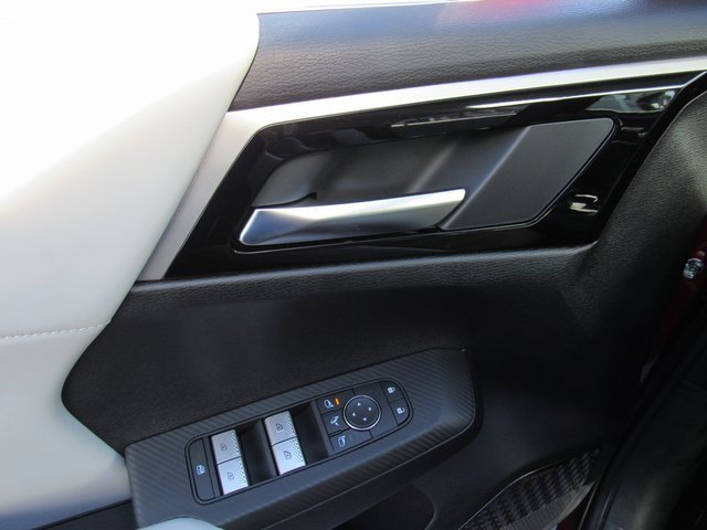New 2025 Mitsubishi Outlander SE image 12