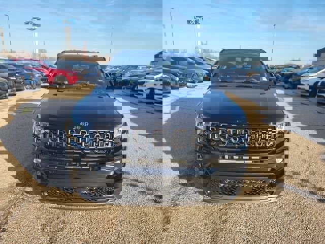 New 2026 Jeep Compass Latitude image 17