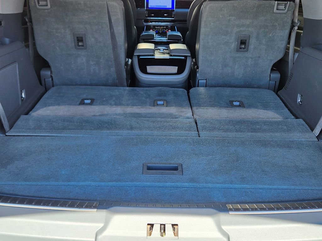 Used 2019 Lincoln Navigator Reserve image 17