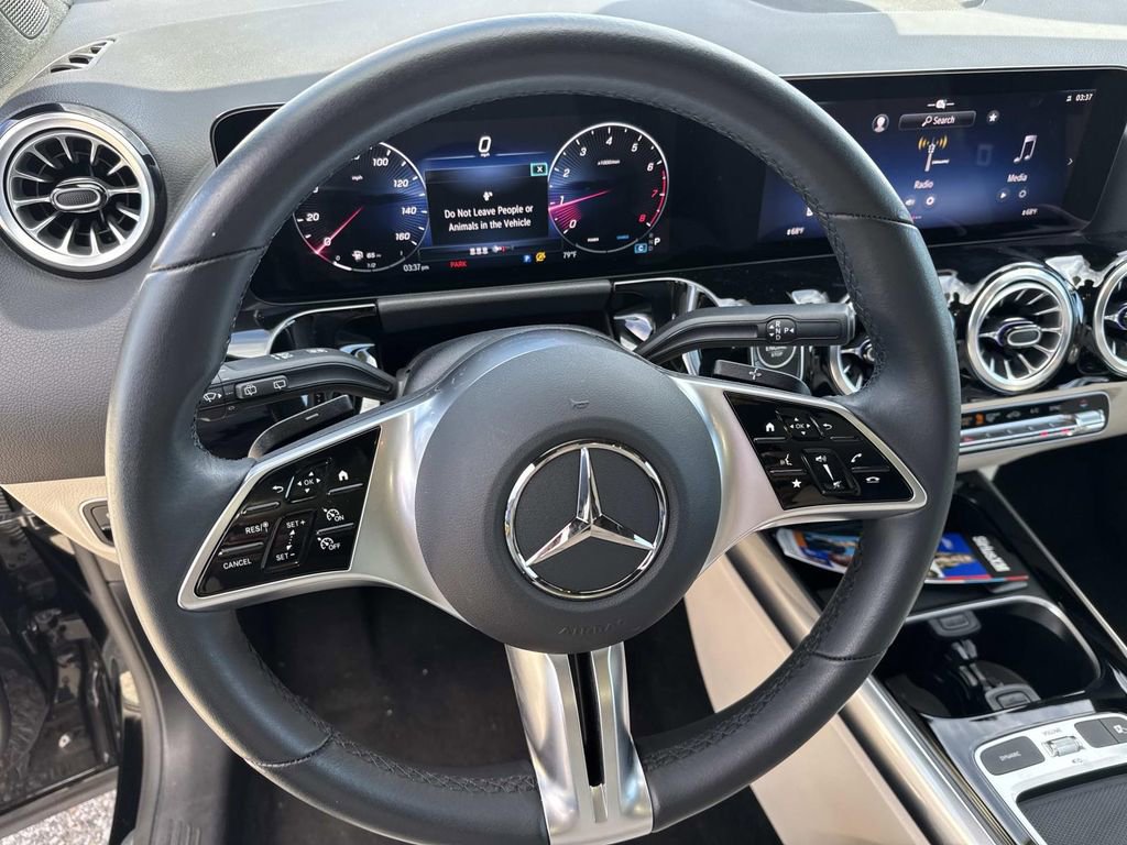 Used 2025 Mercedes-Benz GLA 250 image 22