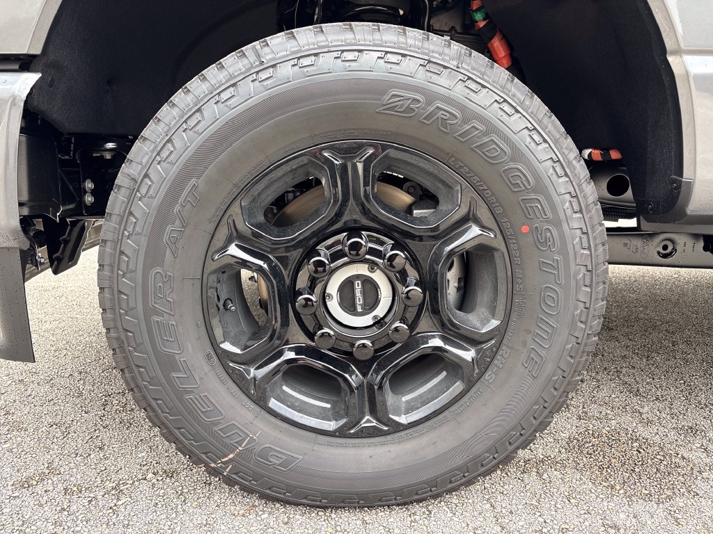 New 2026 Ford F250 XL w/ STX Appearance Package AWD/4WD image 14