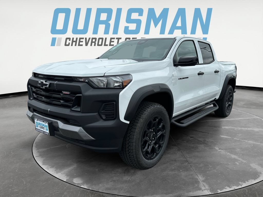 New 2026 Chevrolet Colorado Trail Boss AWD/4WD image 2