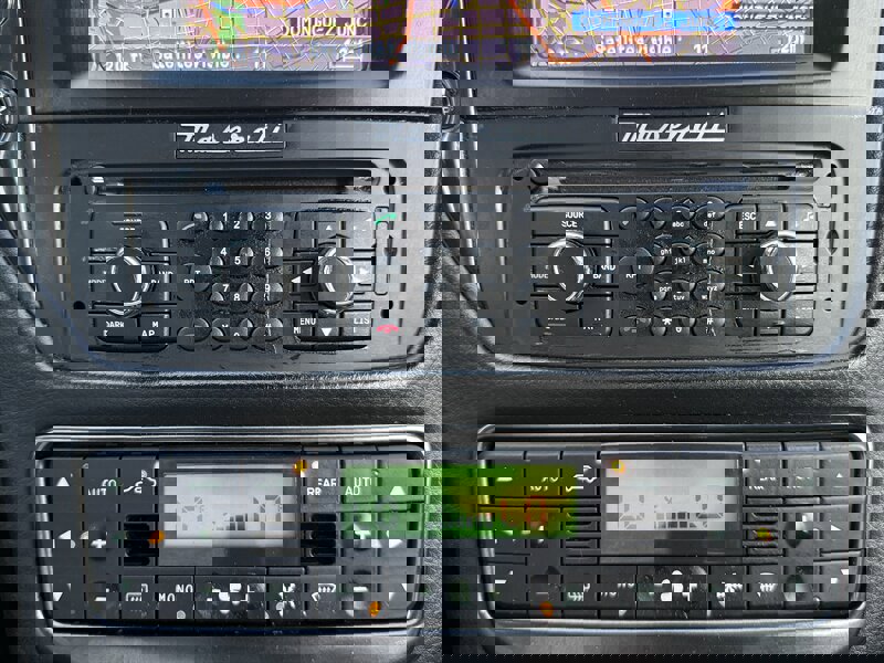 Used 2013 Maserati GranTurismo Sport RWD image 41