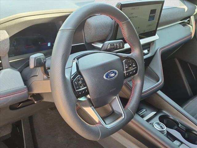 Used 2025 Ford Explorer ST-Line RWD image 10