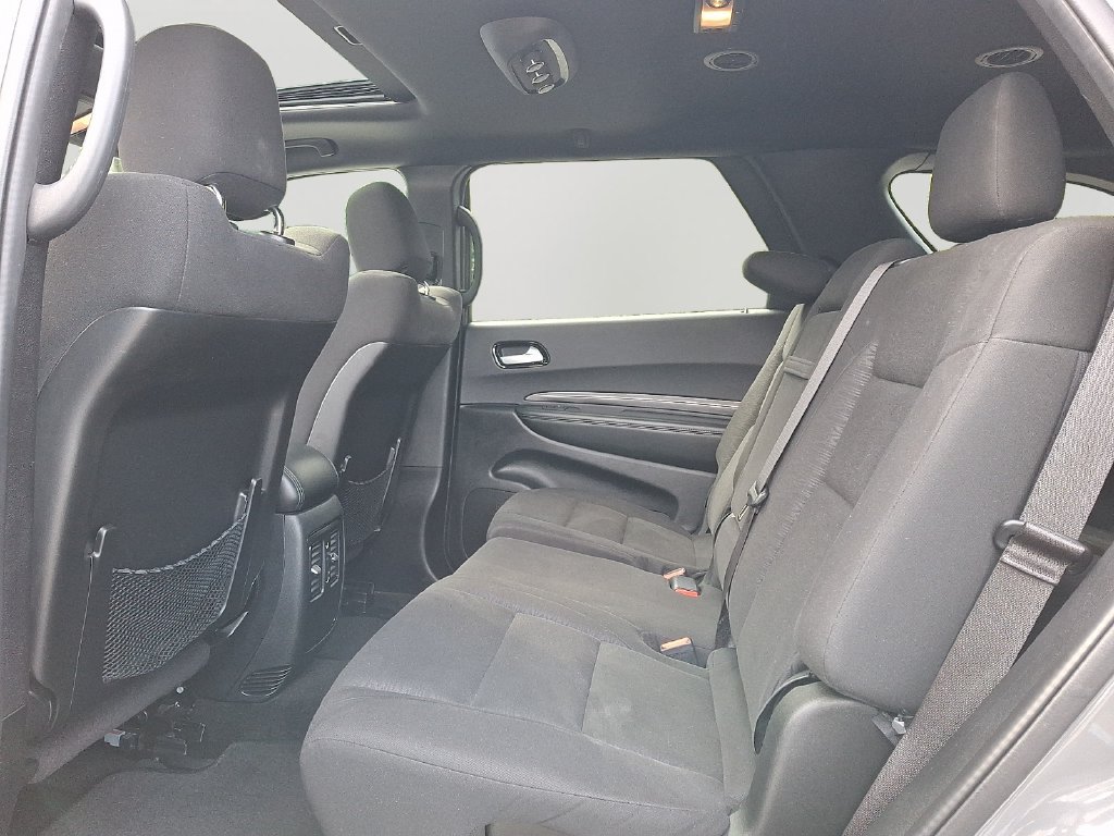 Used 2022 Dodge Durango SXT w/ Blacktop Package AWD/4WD image 8