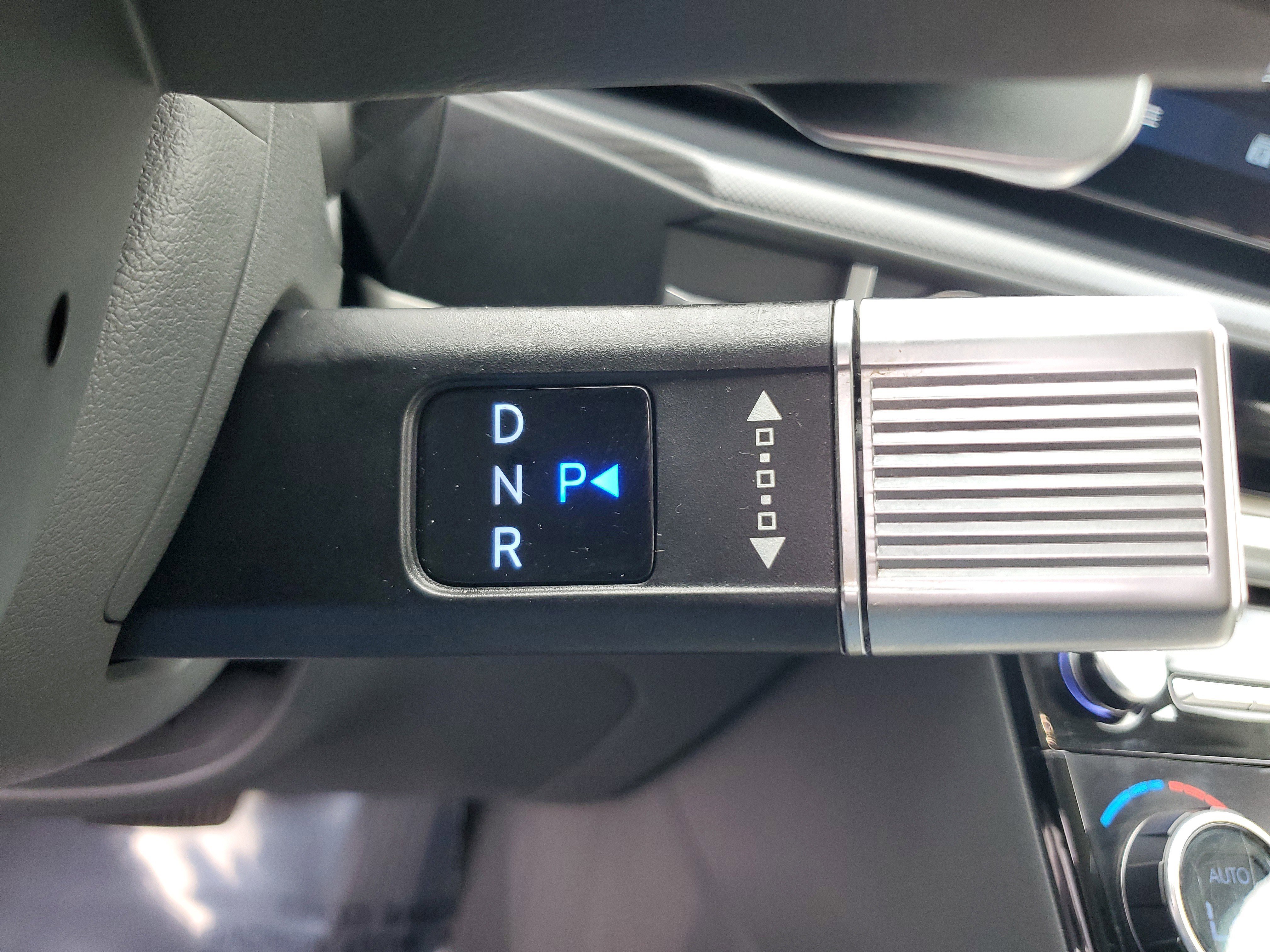 Used 2025 Hyundai Santa Fe SEL image 25