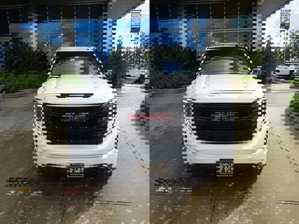 New 2026 GMC Sierra 1500 Elevation image 2