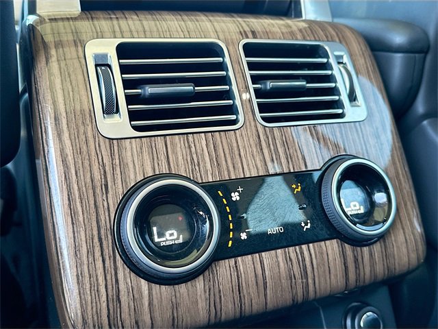 Used 2019 Land Rover Range Rover HSE image 27