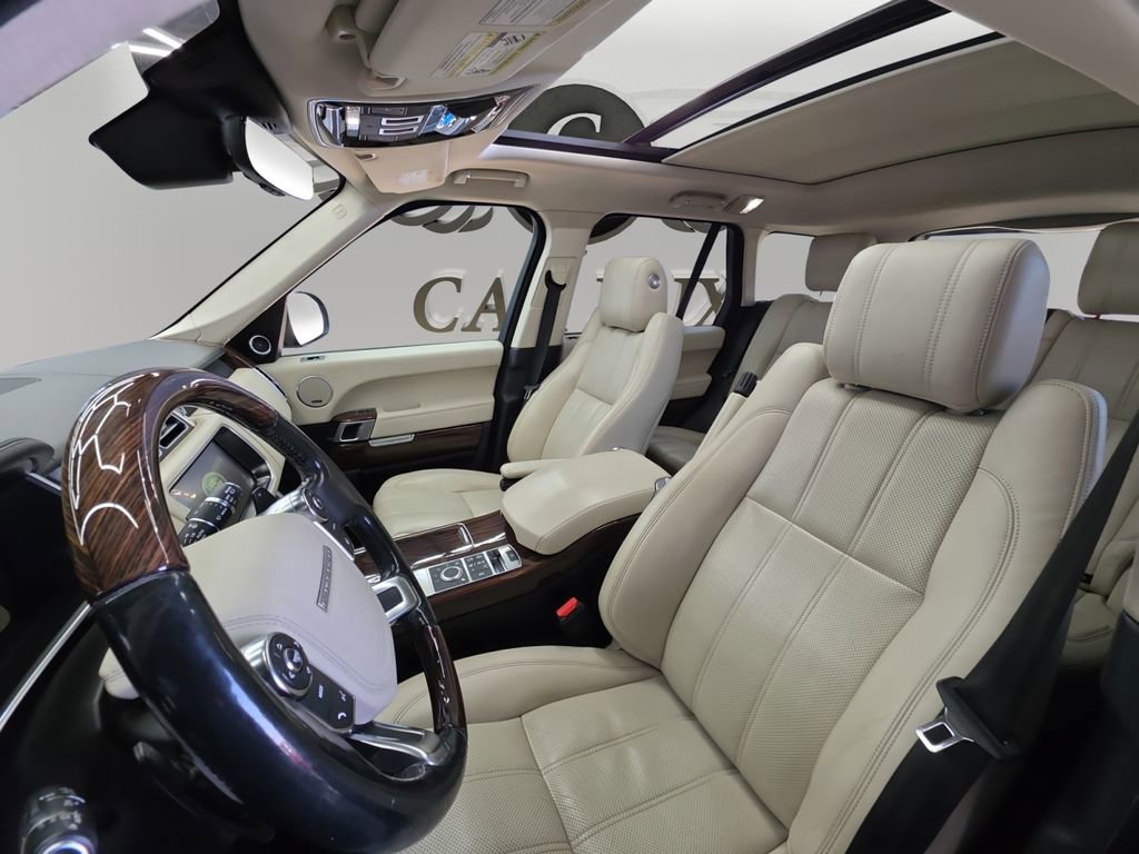 Used 2017 Land Rover Range Rover HSE AWD/4WD image 10