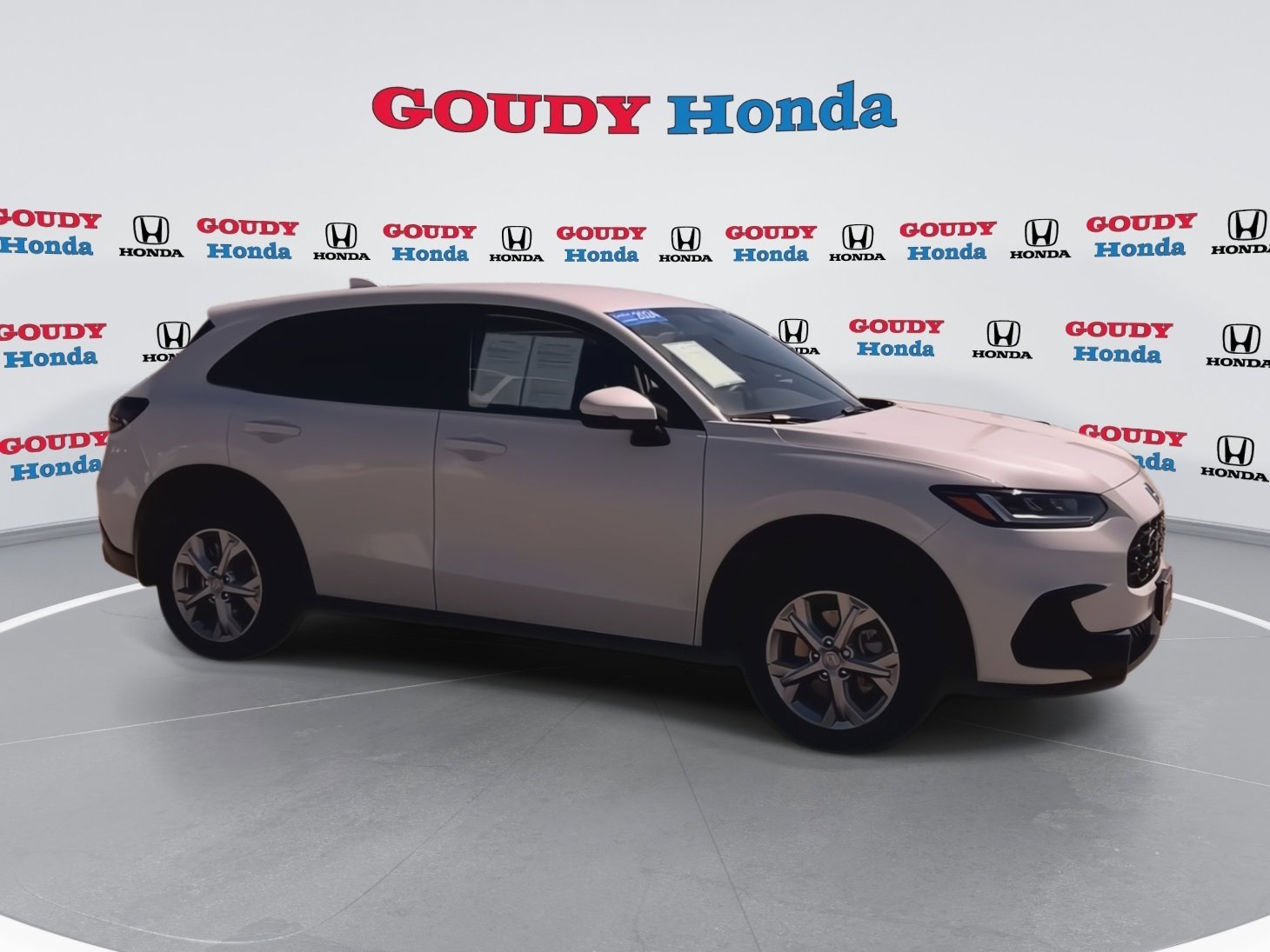 Certified 2024 Honda HR-V LX image 2