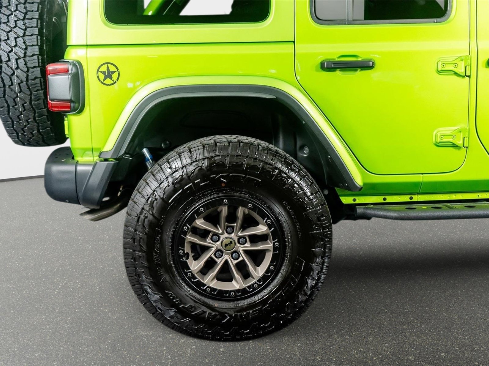 Used 2025 Jeep Wrangler Unlimited Rubicon 392 AWD/4WD image 8