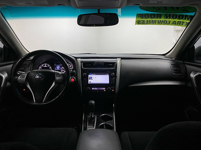 Used 2015 Nissan Altima 2.5 SV w/ Convenience Package image 21