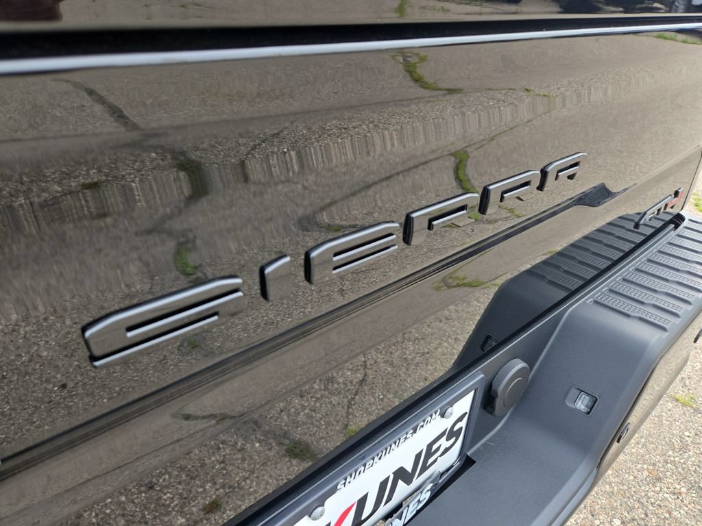 New 2026 GMC Sierra 1500 AT4 w/ Technology Package AWD/4WD image 40