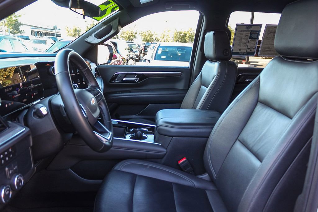 Used 2025 Chevrolet Tahoe LT image 21