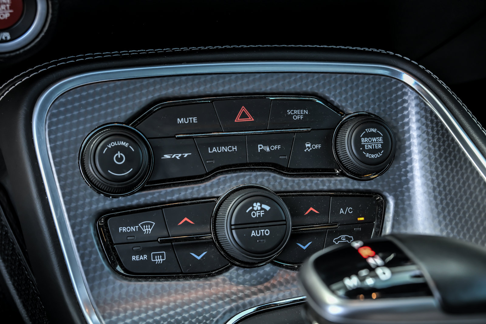 Used 2018 Dodge Challenger SRT Hellcat RWD image 36