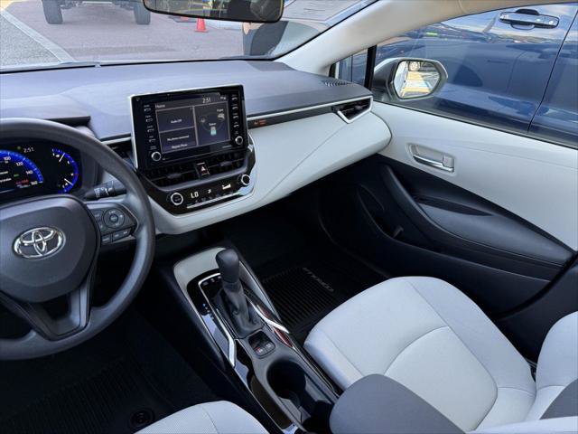 Certified 2021 Toyota Corolla LE FWD image 17