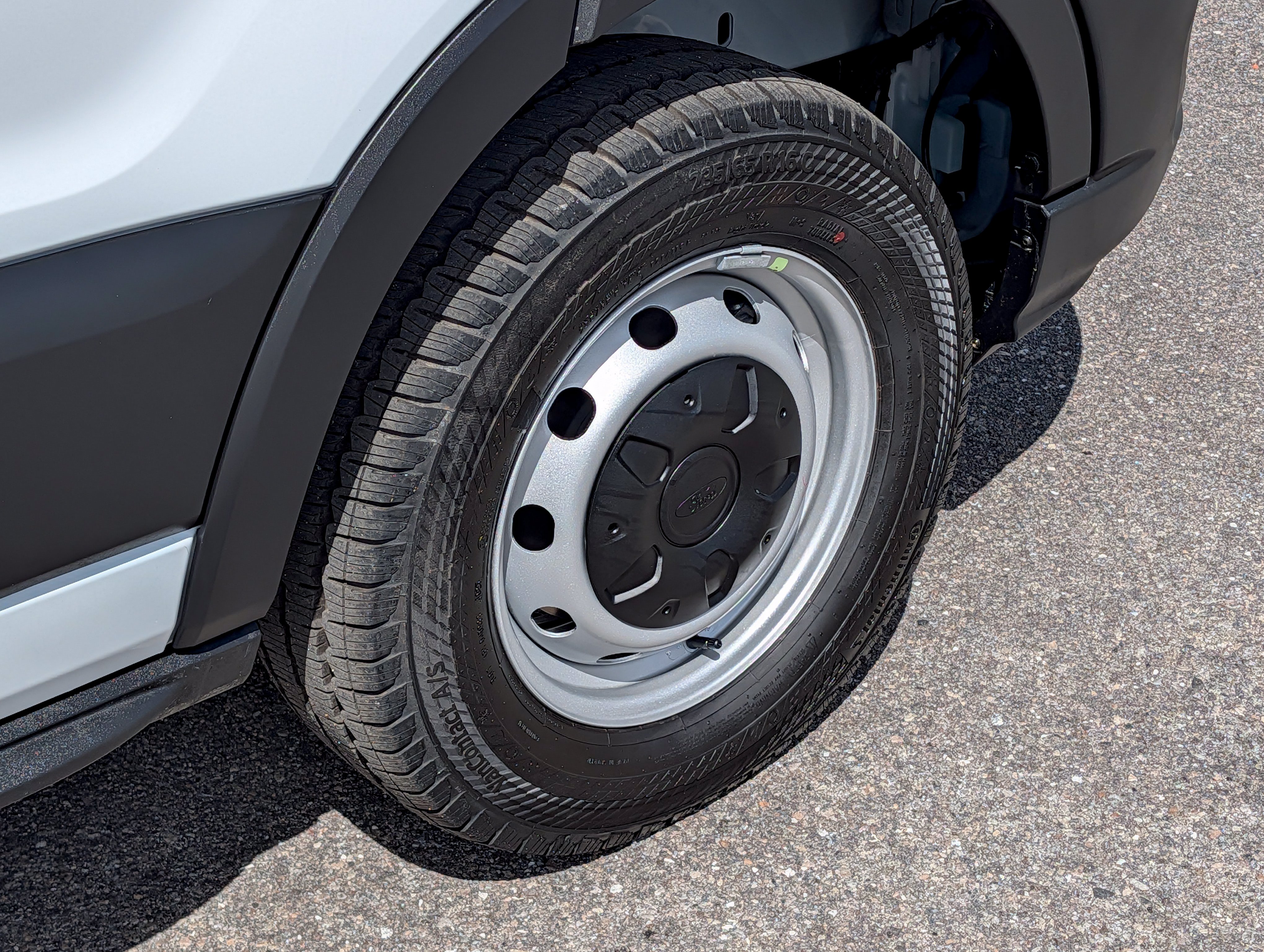 New 2026 Ford Transit 250 Low Roof RWD image 13