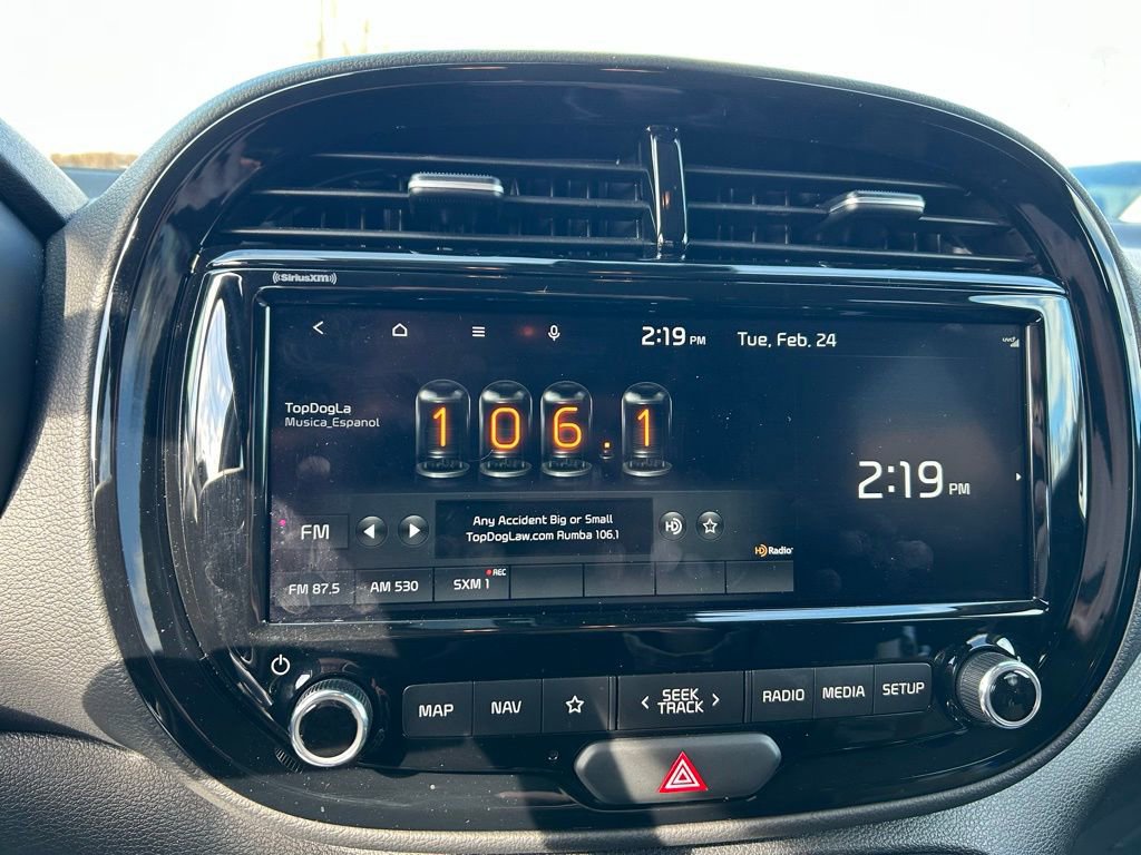 Used 2022 Kia Soul X-Line image 25