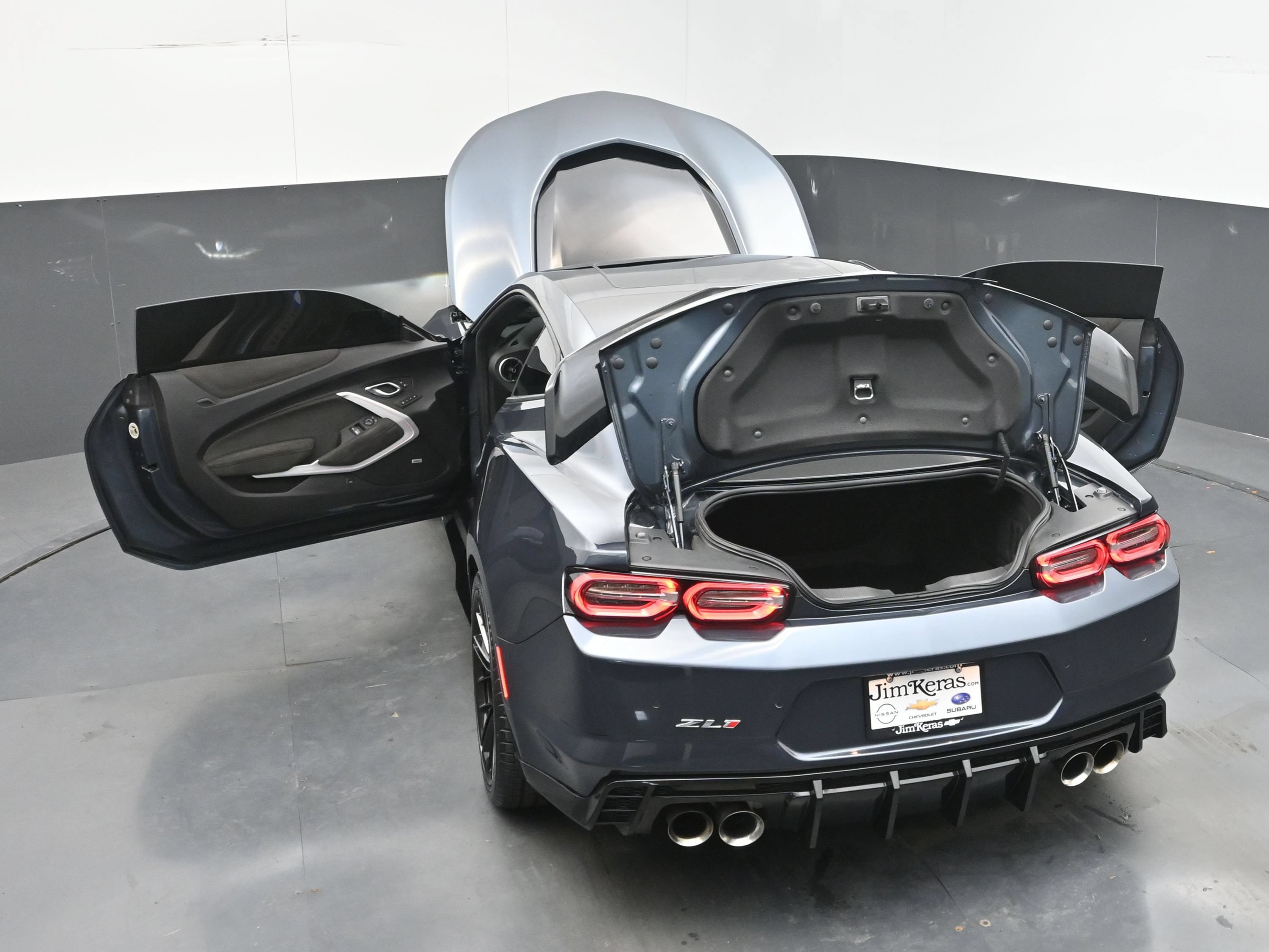 Used 2021 Chevrolet Camaro ZL1 w/ LPO, ZL1 Protection Package RWD image 43