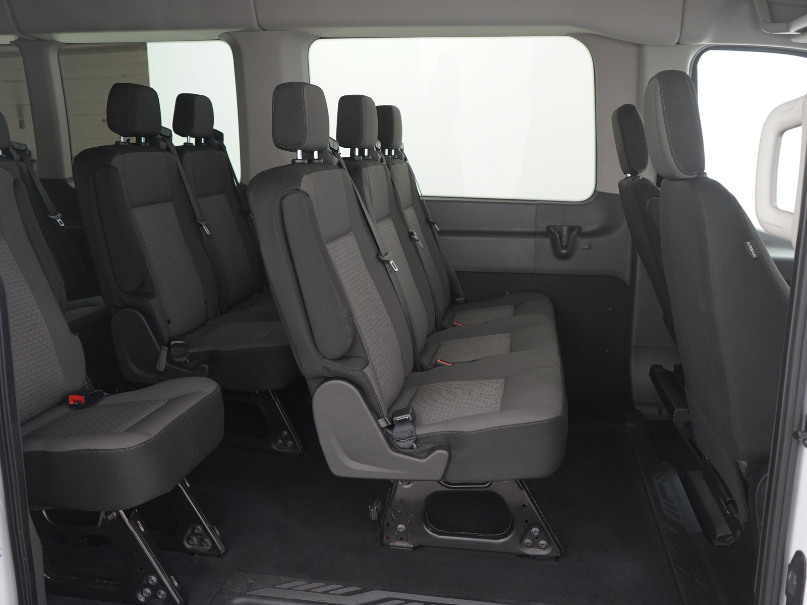 Used 2024 Ford Transit 350 XLT image 13