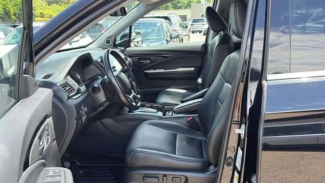 Used 2021 Honda Pilot Touring image 9