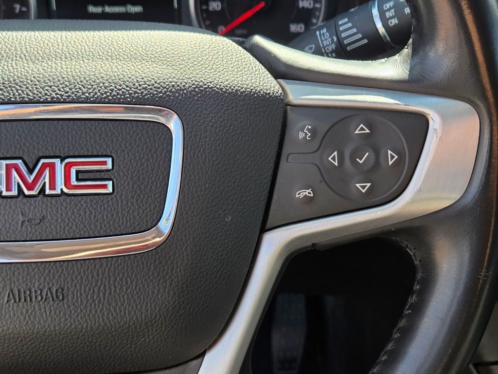 Used 2018 GMC Acadia SLT FWD image 28