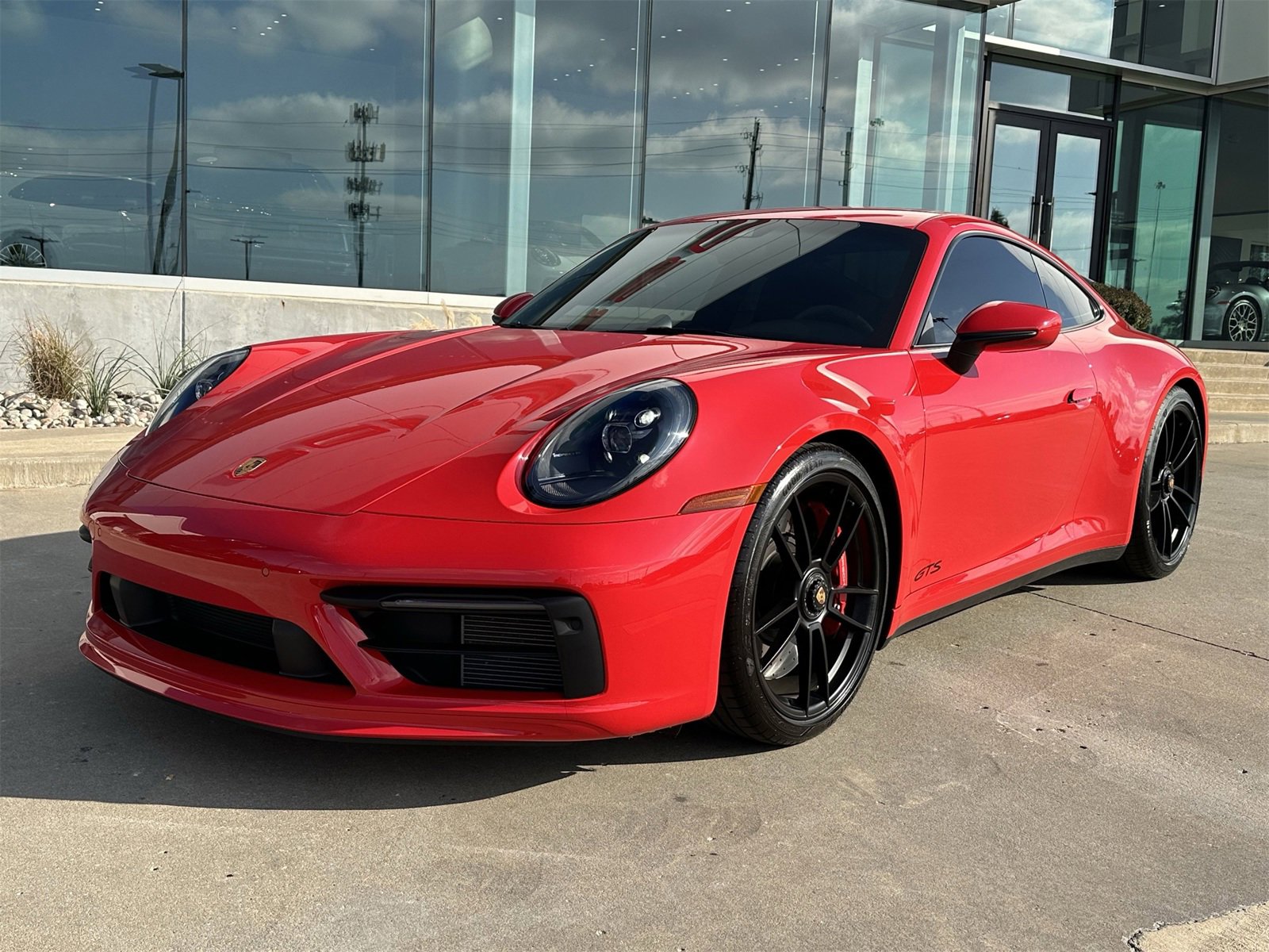 Certified 2023 Porsche 911 Carrera GTS image 1