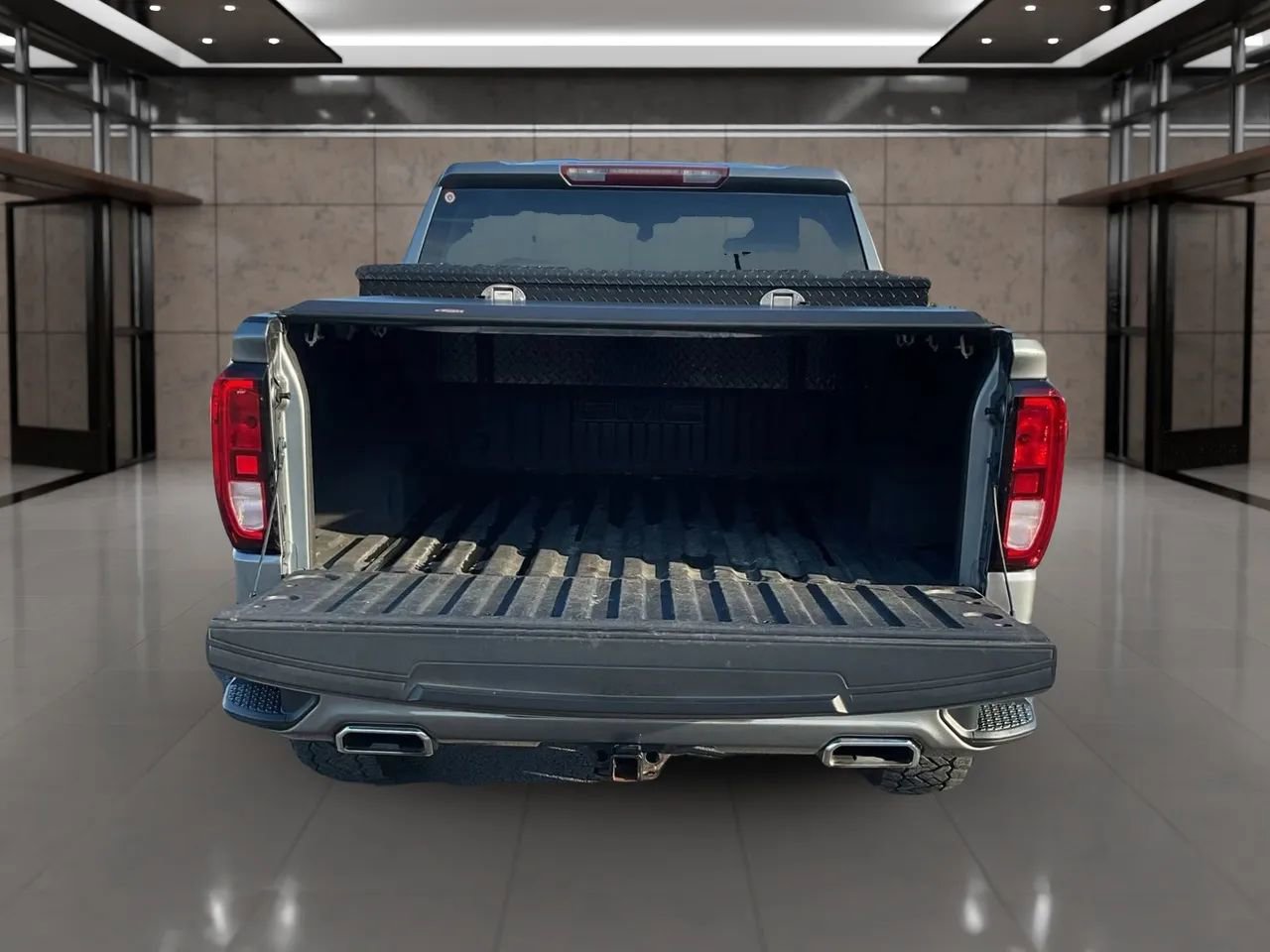 Used 2021 GMC Sierra 1500 Elevation image 18