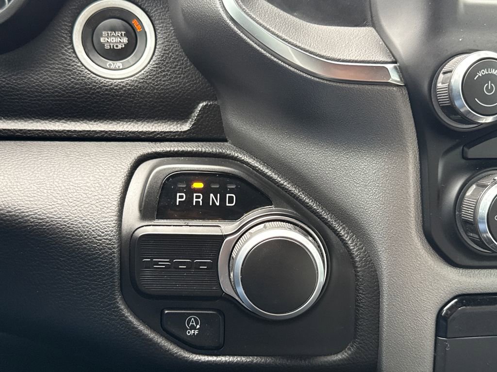 Used 2024 RAM 1500 Lone Star image 26