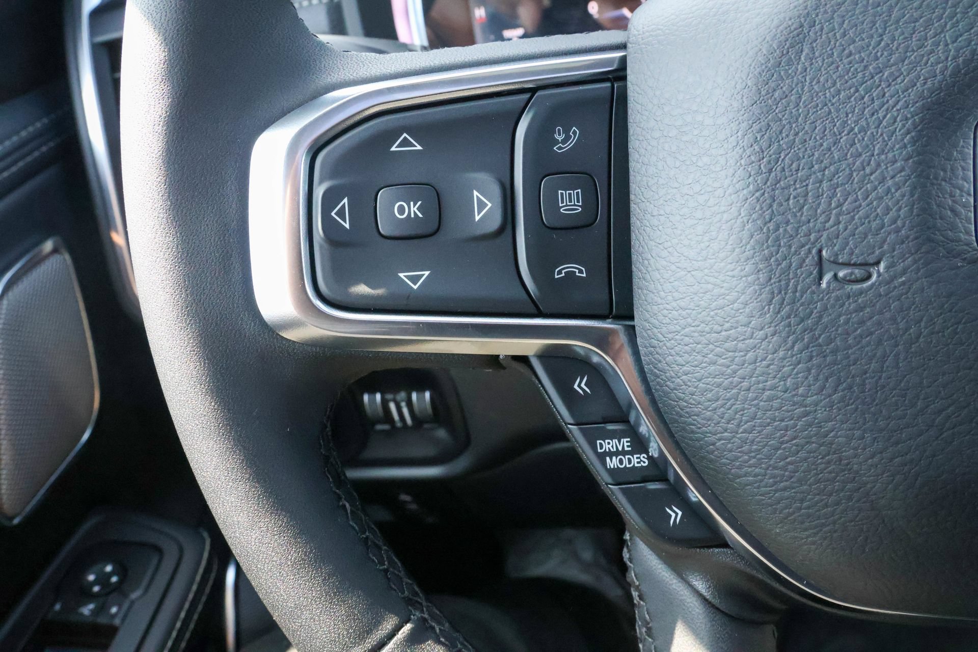 New 2027 RAM 1500 Laramie w/ Night Edition AWD/4WD image 23
