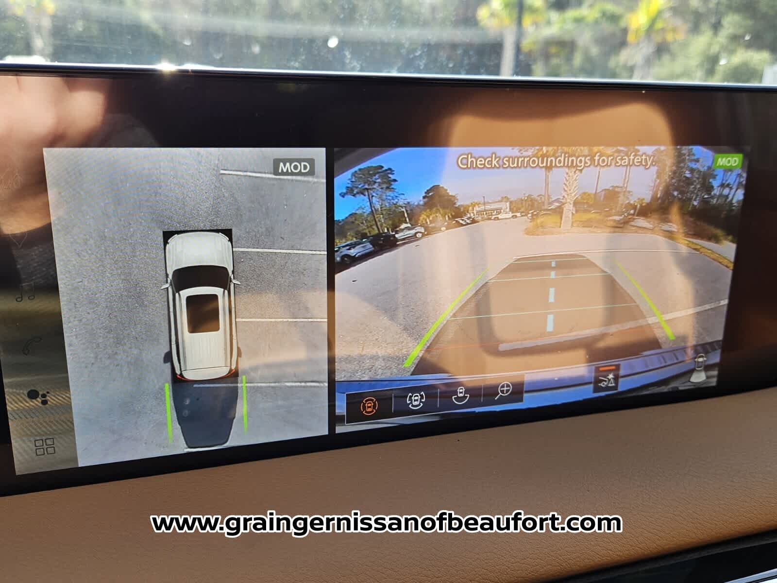 New 2026 Nissan Armada SL RWD image 9