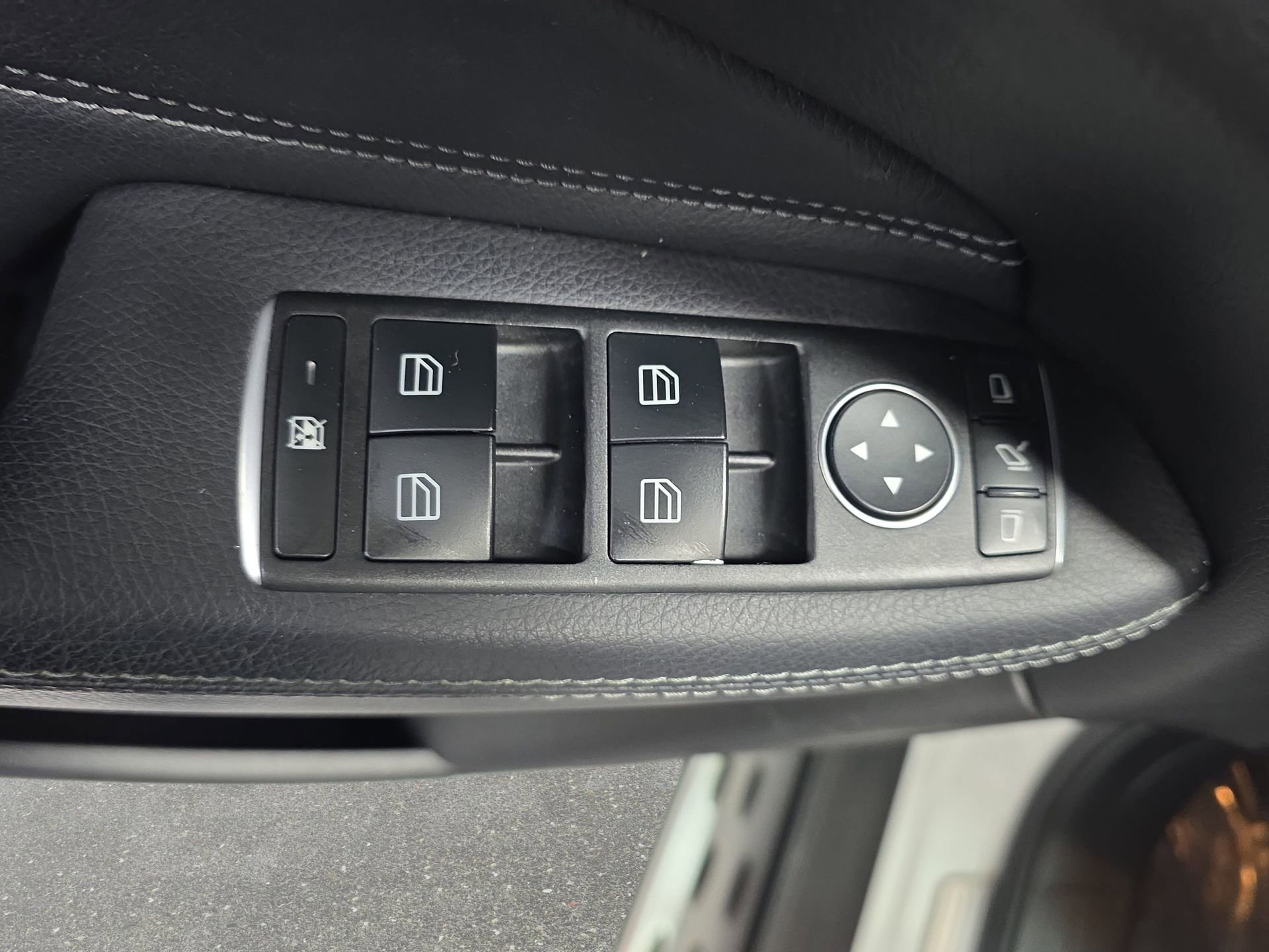 Certified 2019 Mercedes-Benz GLS 450 4MATIC image 27
