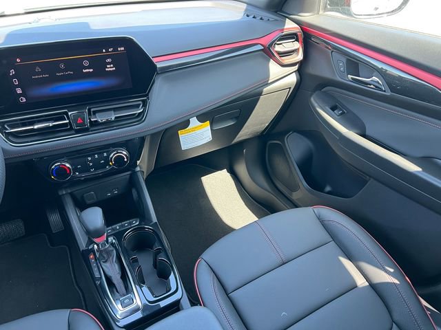 New 2026 Chevrolet TrailBlazer RS w/ Driver Confidence Package FWD image 32