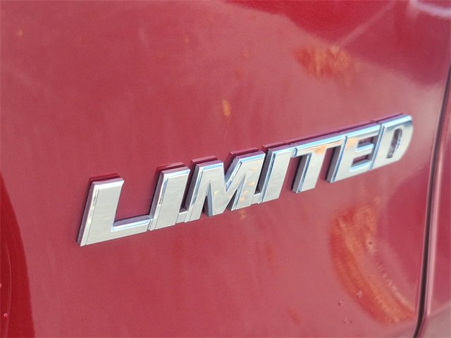 Used 2019 Toyota RAV4 Limited image 7