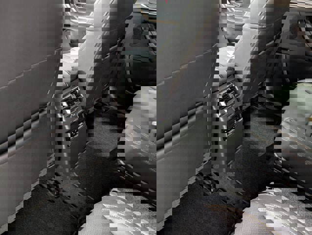 Certified 2025 MAZDA CX-90 Plug-In Hybrid w/ Premium Plus image 17