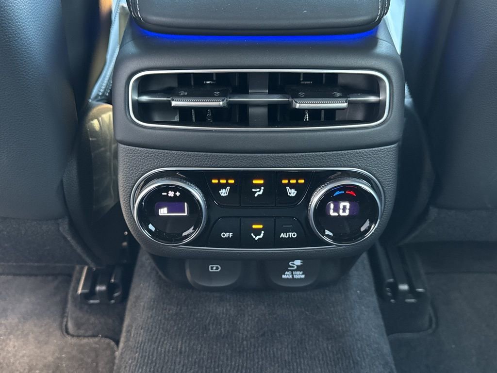 Used 2025 Genesis GV70 3.5T Sport w/ Sport Prestige Package image 19