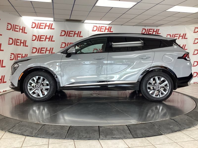 Certified 2023 Kia Sportage SX FWD image 4
