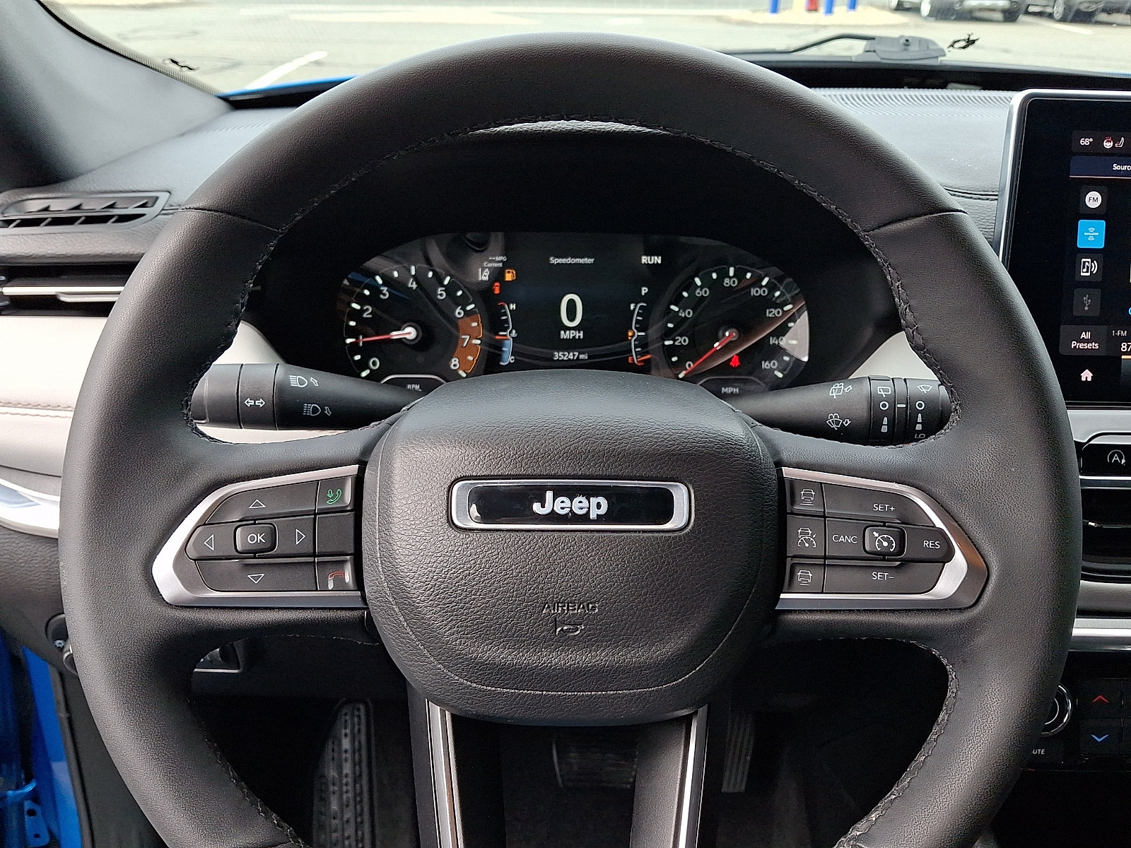 Used 2023 Jeep Compass Limited w/ Elite Group AWD/4WD image 19