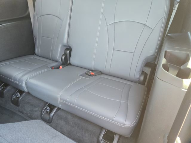 Used 2018 Buick Enclave Premium image 30