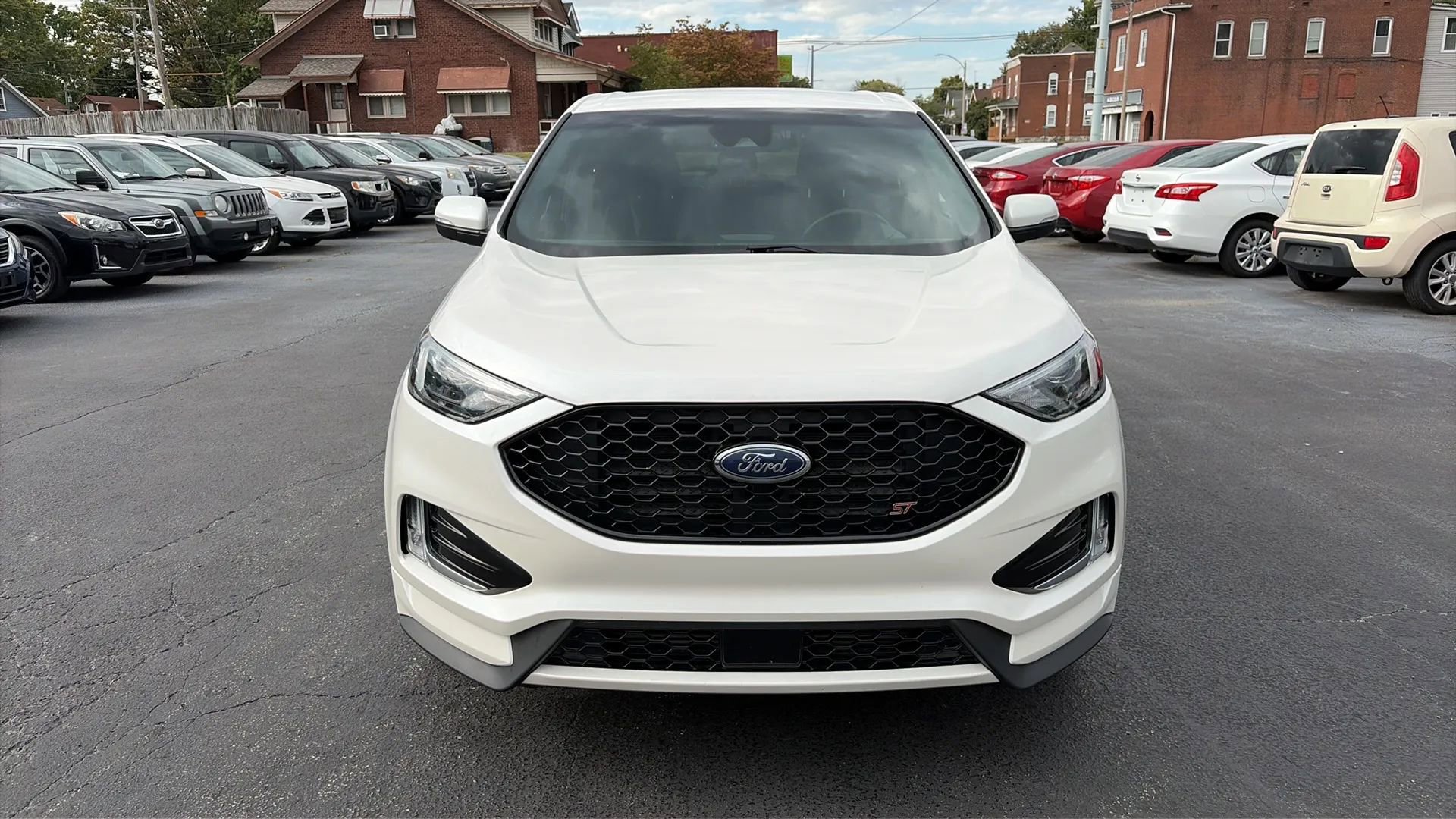 Used 2019 Ford Edge ST w/ Cold Weather Package image 2