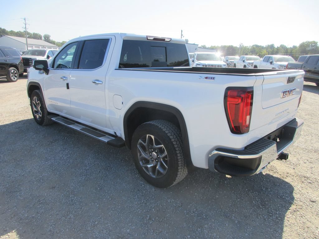 New 2026 GMC Sierra 1500 SLT w/ SLT Premium Plus Package AWD/4WD image 10
