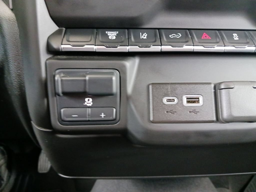 Used 2024 Chevrolet Silverado 2500 Custom w/ Custom Value Package AWD/4WD image 25