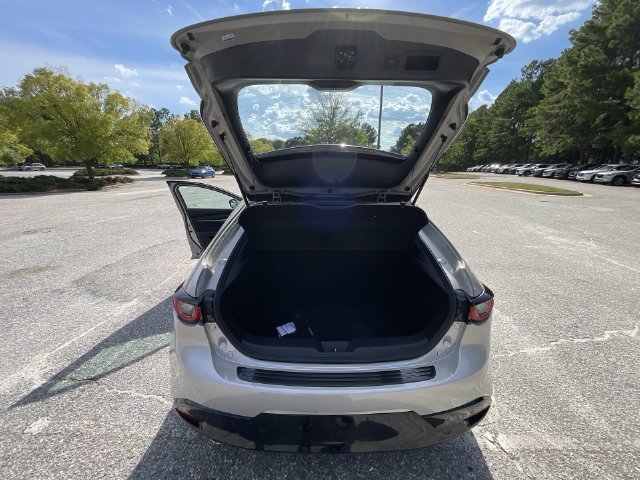 Used 2024 MAZDA MAZDA3 s FWD image 25