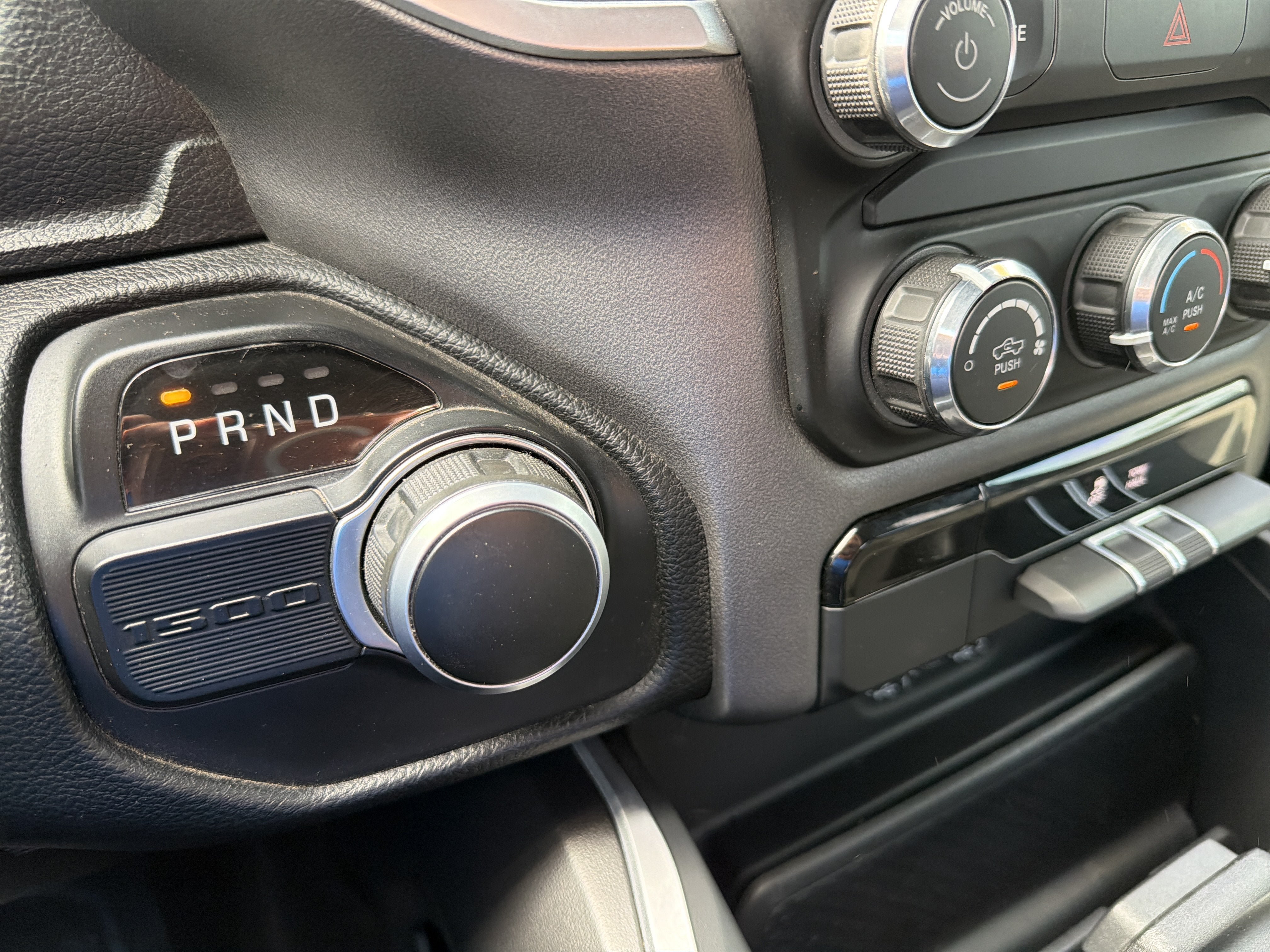 Used 2021 RAM 1500 Big Horn RWD image 32